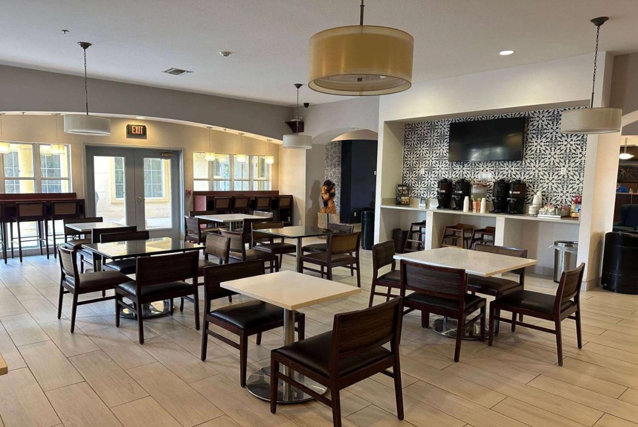 La Quinta Inn & Suites By Wyndham Albuquerque Midtown Exteriör bild