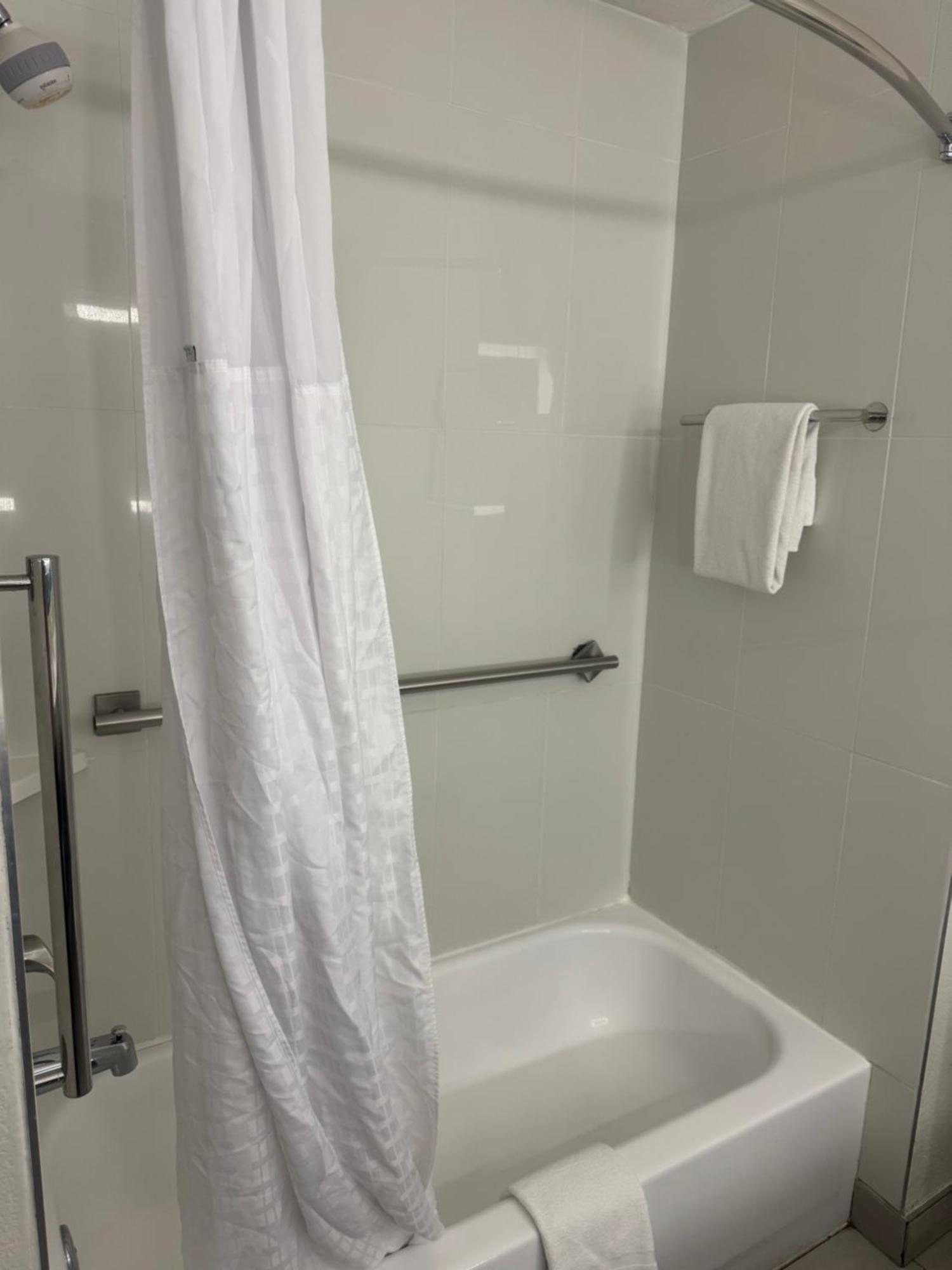 La Quinta Inn & Suites By Wyndham Albuquerque Midtown Exteriör bild